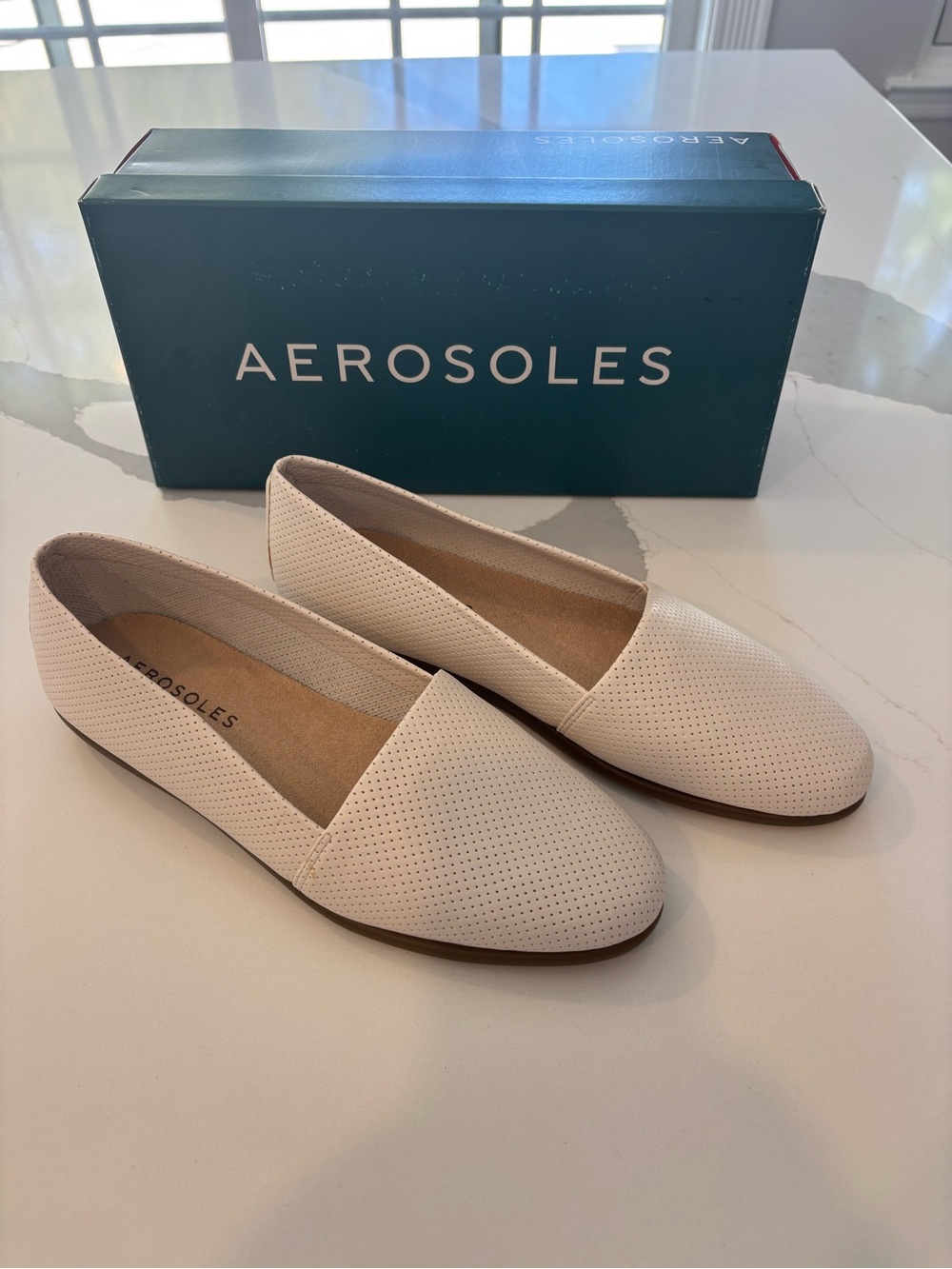 AEROSOLES White Perforated Slip-On Flats NEW IN BOX
